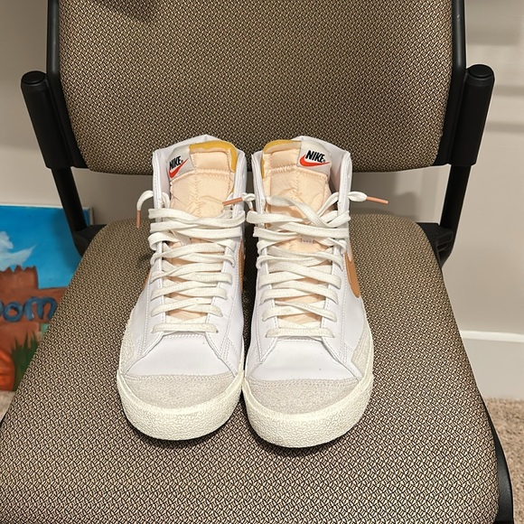 ‼️SOLD‼️Nike Blazer Mid ‘77 - Picture 2 of 7